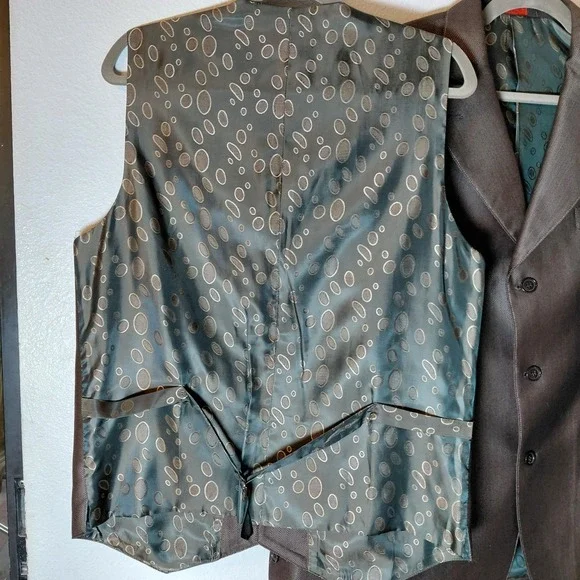 T Fusion Distinctive 3 Piece Suit 40R 32 Pants Miamik Jacket Blazer 3 Button